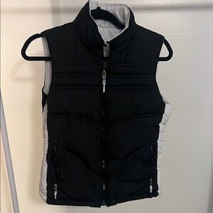 Reversible Black and White Puffer Vest